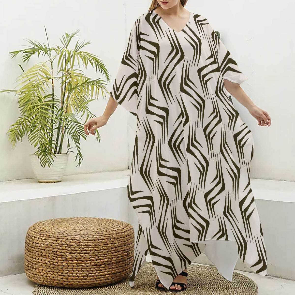 All-Over Print Women's Imitation Silk V-neck Kaftan Robe