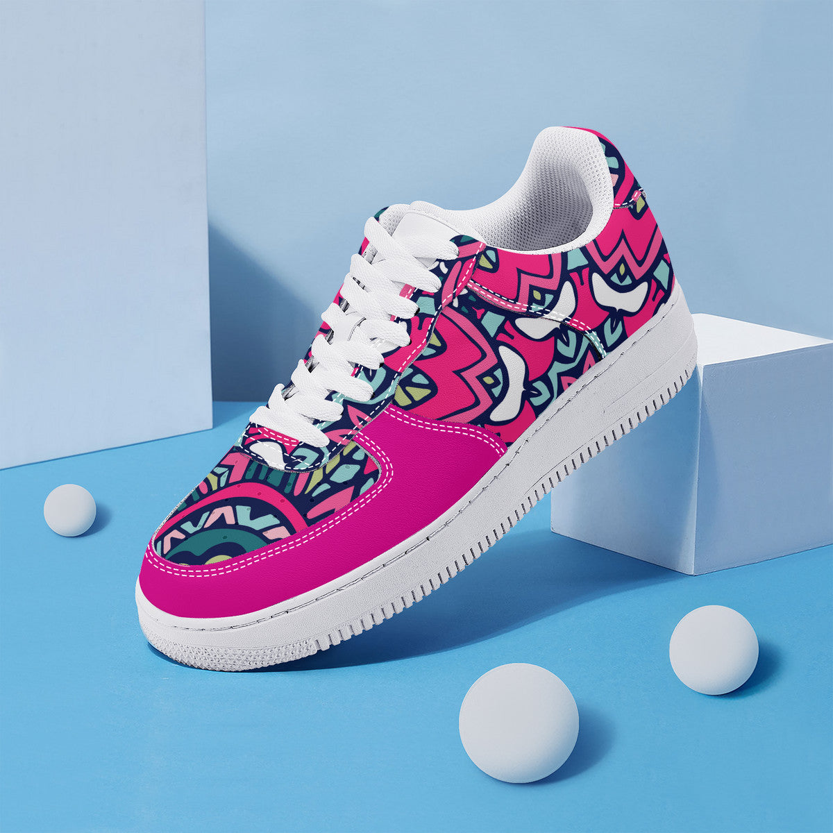 SF_F8 Low Top Unisex Sneaker