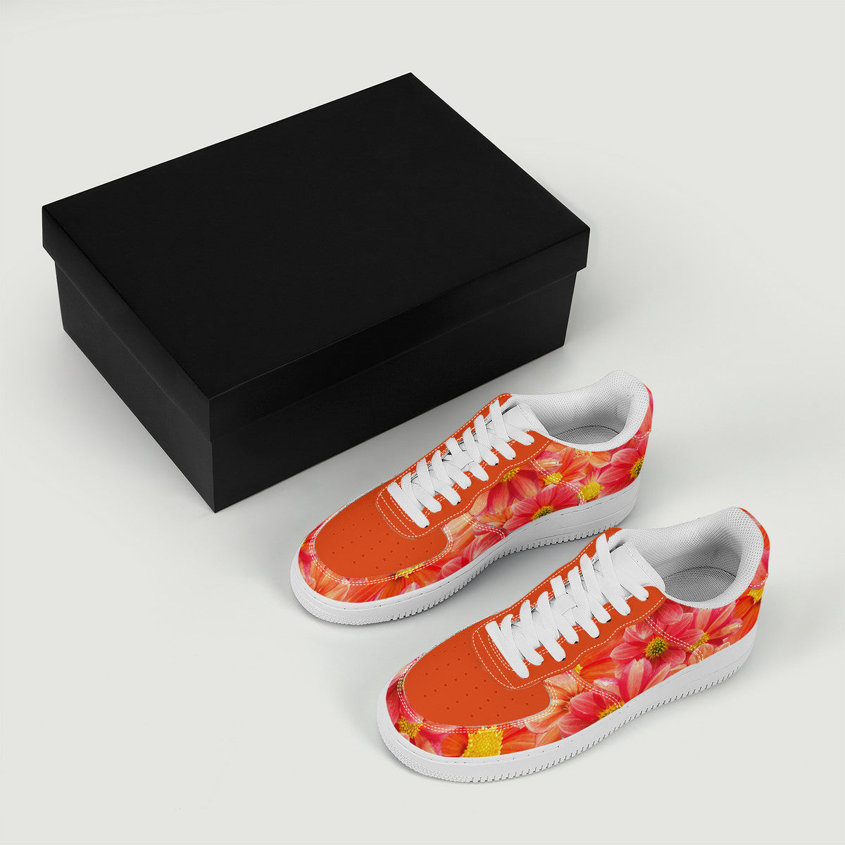 SF_F8 Low Top Unisex Sneaker